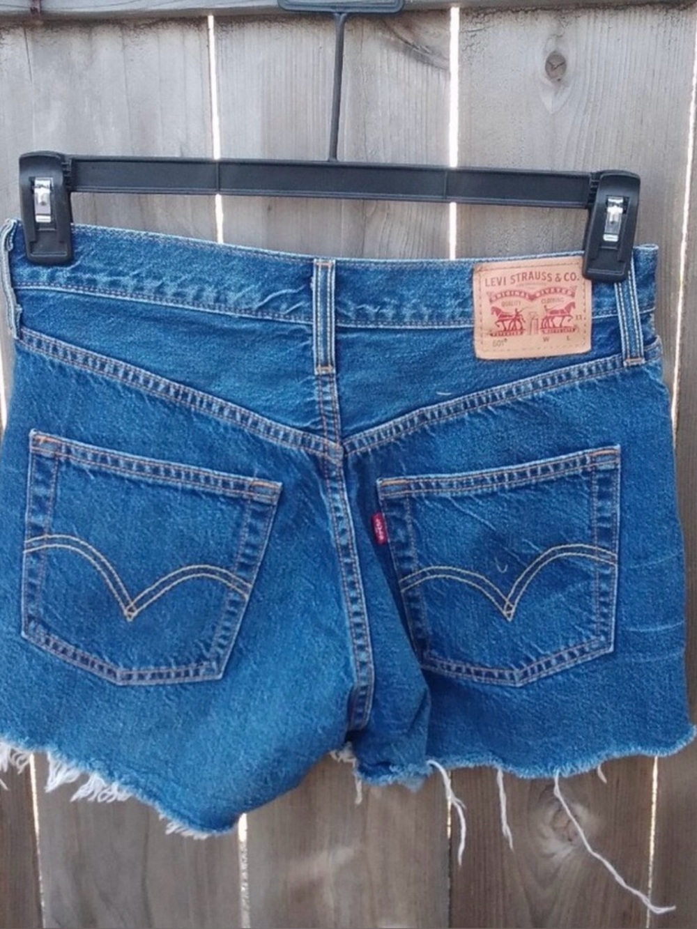 Levis 501 cut off denim shorts cotton womens 26 festival button fly jean